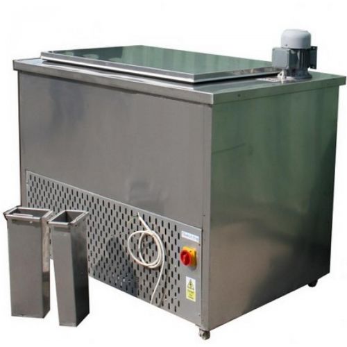 Machine de fabrication de blocs de glace